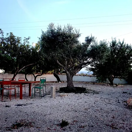 Uma 롯지 Santa Bárbara de Nexe